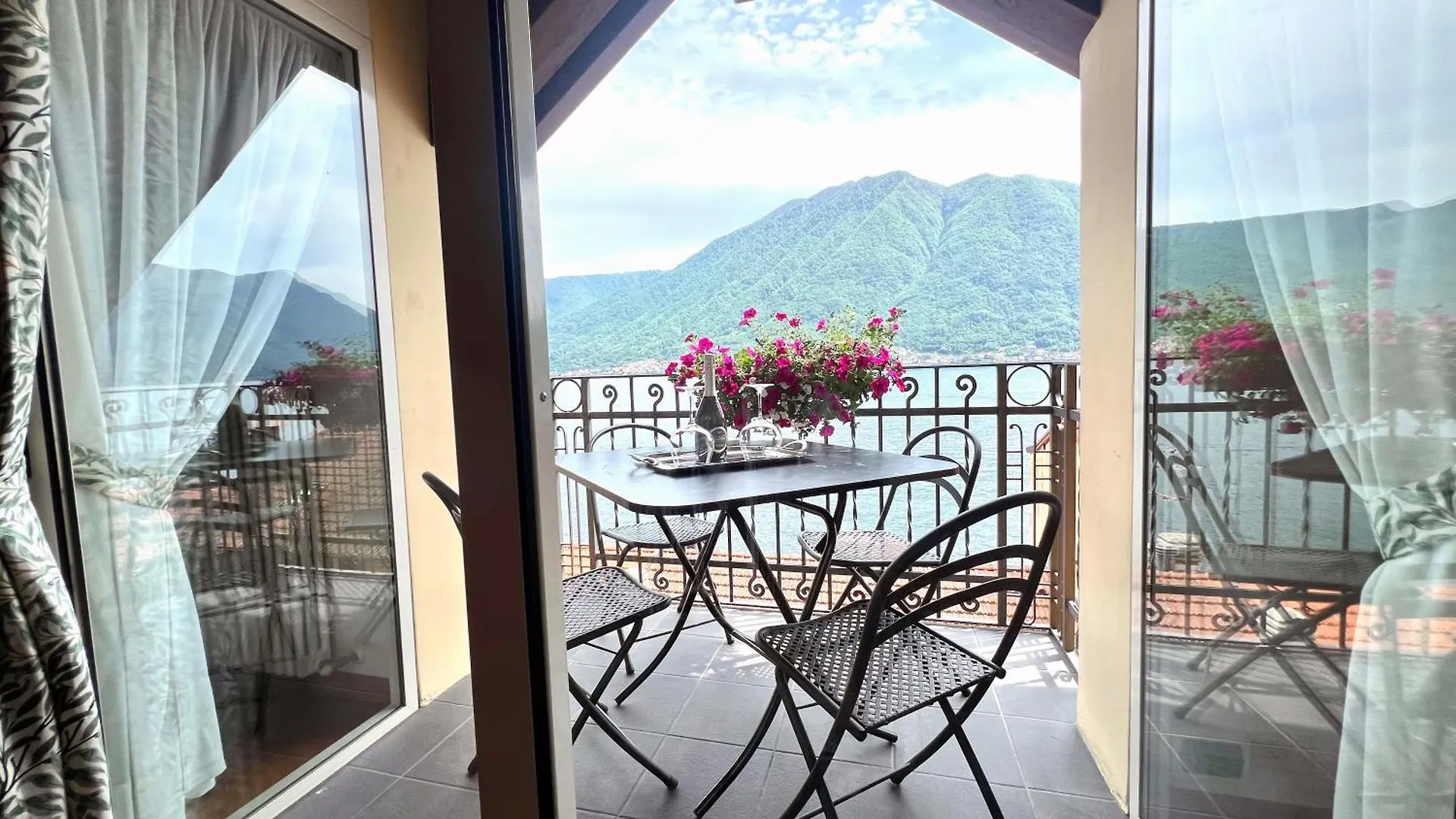La Loggia Del Lago Colonno إيطاليا